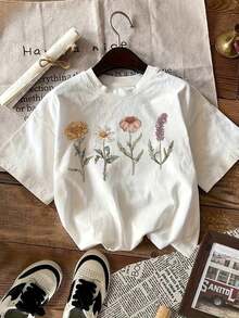 1 Pieza Moda Informal Para Hombres Y Camiseta de Mujer Floral Vintage para Mujer - Cuello Redondo Informal Manga Corta, Corte Regular Comodidad para Todos ellos las Estaciones del año, Pecado Relleno es el Sujetador, Pecado Cinturón - Camiseta de Algodón Antiarrugas 100% Puro con Estampado Pastel Suave es versátil, fácil de combinar, adecuado para el uso diario, el estilo urbano, los conjuntos de vacaciones y la ropa de fin de semana. - Blanco - Ver 7
