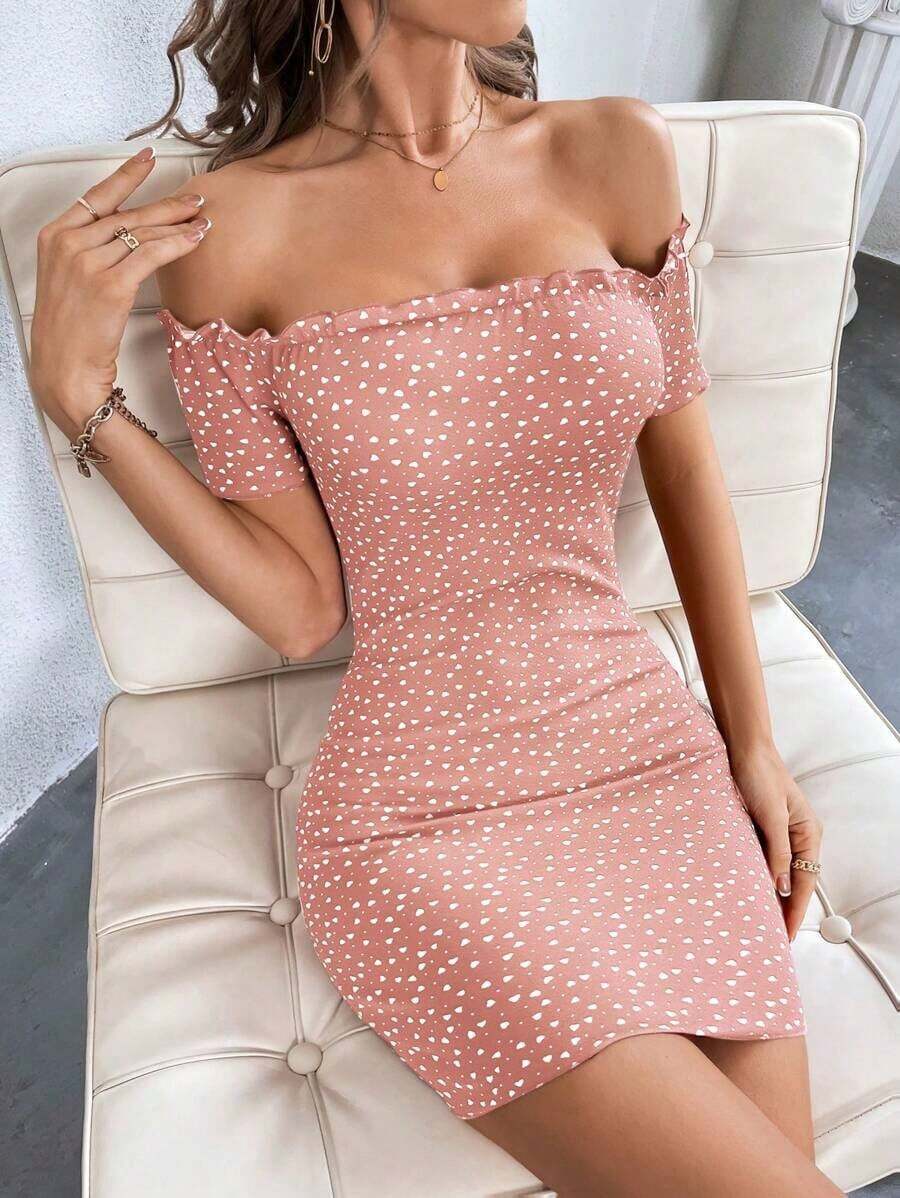 Vestido rojo de verano para mujer, de punto, ajustado, con volantes, escote hombros descubiertos y estampado de corazones de confeti - Rosa - Ver 1