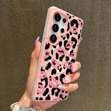 Funda para teléfono: Funda para teléfono adecuada para Samsung Galaxy S23 S23plus S24  S24Ultra S25 S25Plus S25Ultra S26 S26Ultra S26Plus, anticaídas, con tacto suave, multicolor, magnética, protege la lente, adecuada para estudiantes, con diseño de labios rojos. - Azul claro - Ver 7