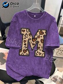 1 camiseta con estampado de leopardo en forma de corazón y la letra M, camiseta de moda de algodón lavado de alta calidad de la marca Orca, camiseta unisex, una opción popular para el uso diario, perfecta para regalar a familiares y amigos en días festivos como Pascua, Día de la Madre y Día de la Independencia. 180g 100% Algodón - Gris - Ver 9