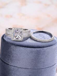Luxury Sparkling Square Geometric Cubic Zirconia 2 Pieces Ring Set, Jewelry Gift For Men & Women - White - View 3