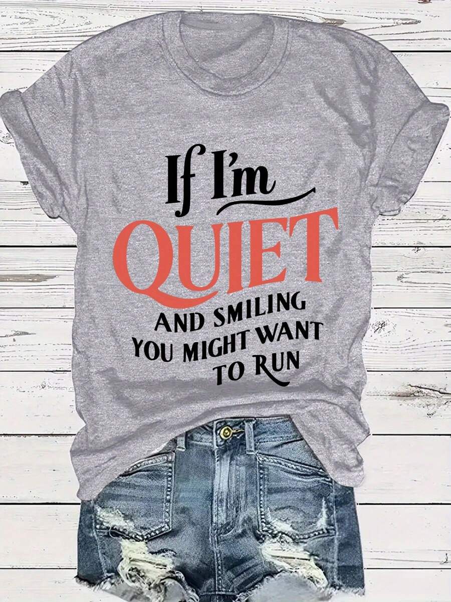 Women's Plus Size Crew Neck Casual T-Shirt With "If I'm Silent And Smiling, Maybe You'll Want To Run" Letter Print, Short Sleeve, Slightly Stretchy Fabric, Perfect For Spring And Summer, All-Season Top | Fun Print Shirt | Stretchy Material, Women's T-Shirts - 淺灰色 - 查看 1