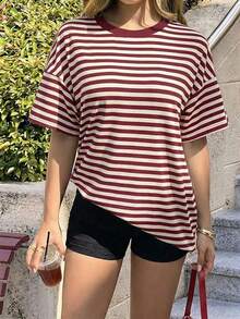 Camiseta casual de mujer  de cuello redondo holgado, camiseta de manga corta de ajuste ceñido con parches a rayas minimalista, adecuada para primavera/verano, ideal para el Día de San Valentín - Burdeos - Ver 8