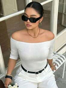 Curve Camiseta de verano elegante y ajustada de unicolor con hombros descubiertos para tallas grandes - Blanco - Ver 6