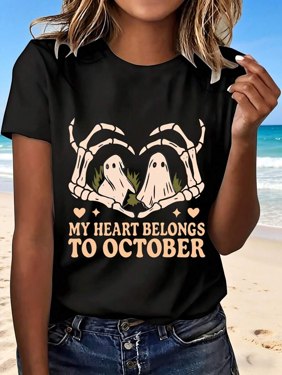 Halloween Ghosts And Pumpkins My Heart Belongs To October T Shirt With Cute Cartoon Design Fashionable Casual Wear For Women Perfect Gift For Halloween Party Outdoors Fun Activities - Negro - Ver 1