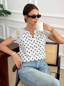 Camiseta de algodón de bambú de unicolor de verano con parche de encaje blanco soluble en agua y escote en V. Camiseta cómoda y transpirable para uso diario, vacaciones y viajes.Estilo Cottagecore, blanco, temporada de bodas - Blanco y Negro - Ver 6