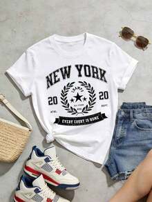 Camiseta de manga corta con cuello redondo suave y casual para mujer, estilo retro americano con fuente preppy, gráfico deportivo, temática de baloncesto, para millenials, generación de los 90. - Blanco - Ver 3