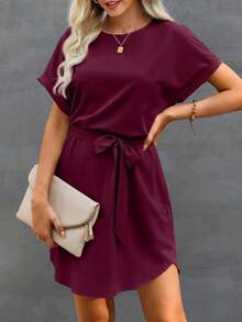 Vestido de mujer de manga corta tipo murciélago con cuello redondo y cintura torcida de unicolor - Burdeos - Ver 3