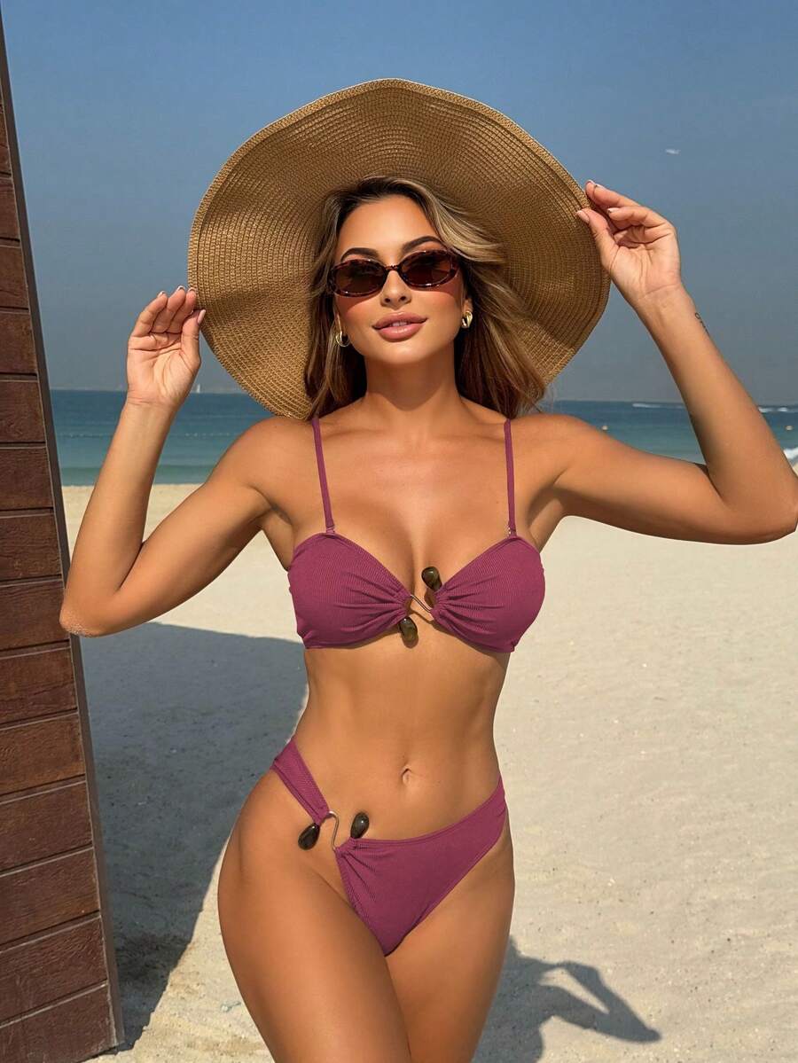Bikini de dos piezas con diseño sexy, hueco, con cuentas, de color sólido y textura acanalada TUME - Colorete - Ver 1