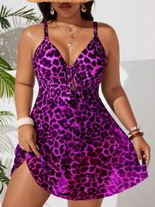 2026 Traje de baño de una pieza con efecto estilizante para tallas grandes| Estampado de leopardo clásico de estilo retro salvaje| Escote en V con lazo ajustable en la parte delantera para realzar el busto| Abertura frontal + dobladillo d - Rosa Fucsia - Ver 1