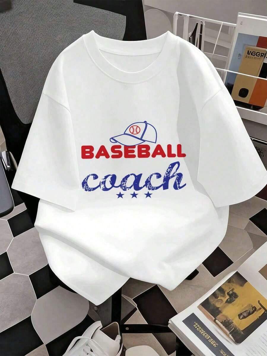 Camia de hombre con estampado gráfico de entrenador de béisbol, 100% algodón, corte holgado, estilo hip-hop urbano, cómoda, estampado artístico. Ideal para regalar. Camisetas para mujer, camisetas para hombre, camisas > Elegantes. Estilo bohemio. Blusas suaves, transpirables y cómodas para mujer, ideales para primavera, verano y otoño, perfectas para vacaciones, viajes y uso diario, y para ver partidos. - Blanco - Ver 1