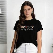 Ropa de Verano para Mujer, Camiseta de Algodón Suave y Casual con Cuello Redondo, Estampado de Letras "Love One Day At A Time". Blanco. - Negro - Ver 3