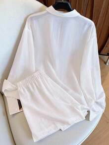 Conjunto de camisa de manga larga a rayas de un solo pecho y pantalones cortos versátiles de estilo vintage casual - Blanco - Ver 2