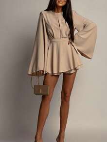 Vestido corto elegante 2026, espalda descubierta, cintura marcada, corte favorecedor para mujer. - Caqui - Ver 4