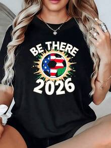 Balón con banderas que simboliza la unión de países para el gran evento del fútbol 2026 y la energía compartida entre culturas camiseta de mujer cómoda para uso casual y espíritu deportivo - Negro - Ver 1
