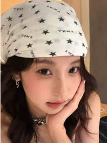 1件星形印花方巾头巾，春夏轻盈百搭田园花卉发饰，波西米亚风女士方巾，可作发带、头巾、女士头巾使用，多功能用途，可作腰带、装饰品、头巾、披肩、纱笼使用，非常适合防晒、日常佩戴、派对和户外旅行、度假，也是秋冬季的绝佳礼物。 - 彩色 - 查看 1
