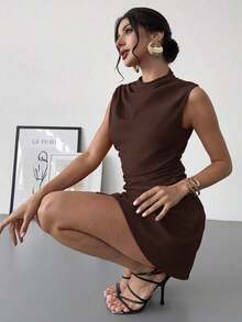 Vestido mini plisado de línea A elegante, minimalista, delicado, romántico y dulce para uso diario, boda, fiesta, festival de música y vacaciones, con camisola roja - Café integral - Ver 5
