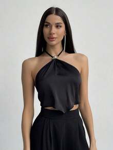 Camiseta de tirantes con cuello halter y bajo asimétrico para mujer - Negro - Ver 7