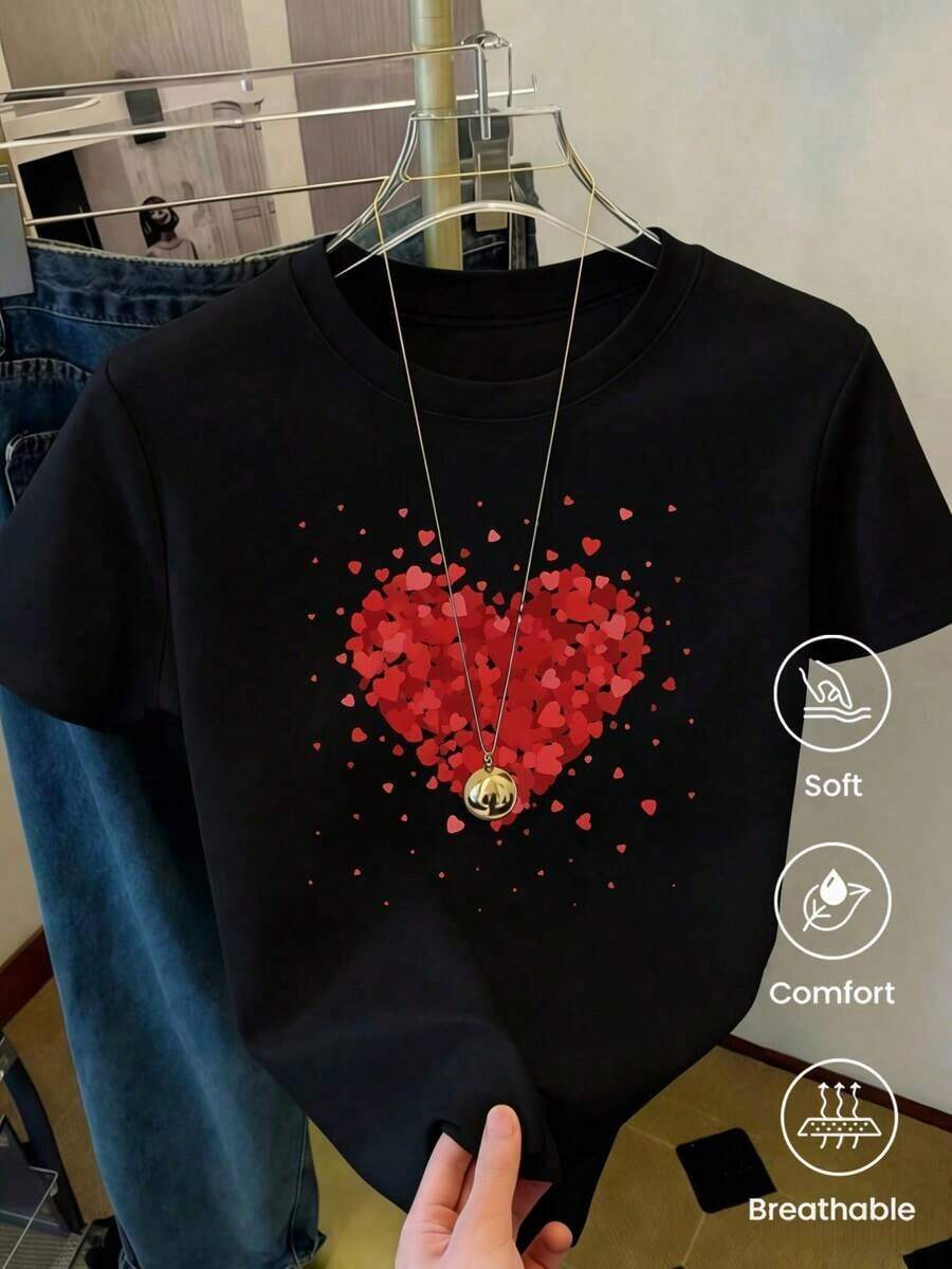 Camiseta de cuello redondo y mangas cortas de ropa fashion, fabricada en México, para la temporada primavera-verano 2025. Con estampado de dibujos animados, es un modelo de pareja, apta para usar tanto por dentro como por fuera, ideal para oficina y estilo casual, diseñada para hombres y mujeres, en unidad individual. - Negro - Ver 1