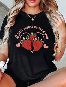 vintage Estilo dulce y delicado "Solo quiero amarte" con elementos de fresa enmarcados por un patrón de corazón, estampado en una camiseta de mujer moderna y casual de cuello redondo para primavera-verano.  top playeras de mujer>basico - Negro - Ver 7