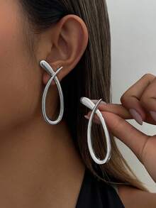 1 Pair Minimalist Teardrop Earrings, Thick Gold Teardrop Stud Earrings, Oval Earrings, Elegant & Fashionable Lightweight Delicate Jewelry For Women, Suitable For Daily Wear, Various Party Occasions, Holiday Gifts - Water Drop Hollow Earrings - View 11