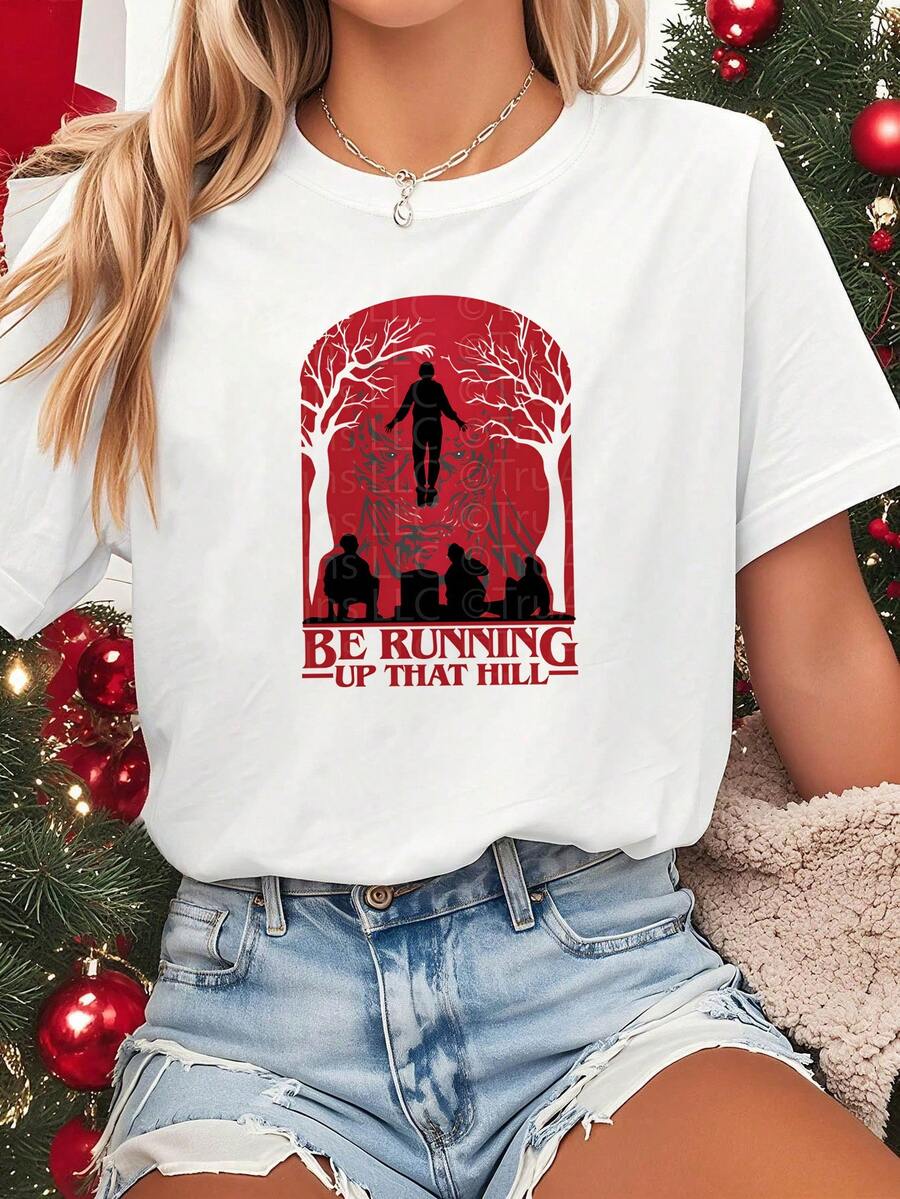 | Exquisite Design | Loose And Comfortable | Easy To Match | Women's Short-Sleeved Crew Neck T-Shirt With "Running To The Mountain Top" Print - White, Lightweight, Casual, For Spring/Summer, Ideal For Holiday Parties - Fan Apparel - Festive And Whimsical Design With Iconic Quote - Machine Washable, Comfortable For Casual Wear And Parties - White Top. - 白色 - 查看 1