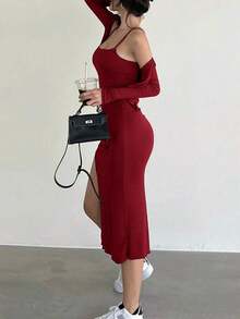 Mujeres elegante vestido ajustado con tirantes y chaqueta corta abierta de frente, traje de dos piezas - Burdeos - Ver 4
