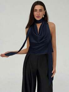 Top elegante y sexy de verano con escote profundo y espalda descubierta, ideal para dama de honor, boda, fiesta, cita romántica o vacaciones - Azul marino - Ver 1