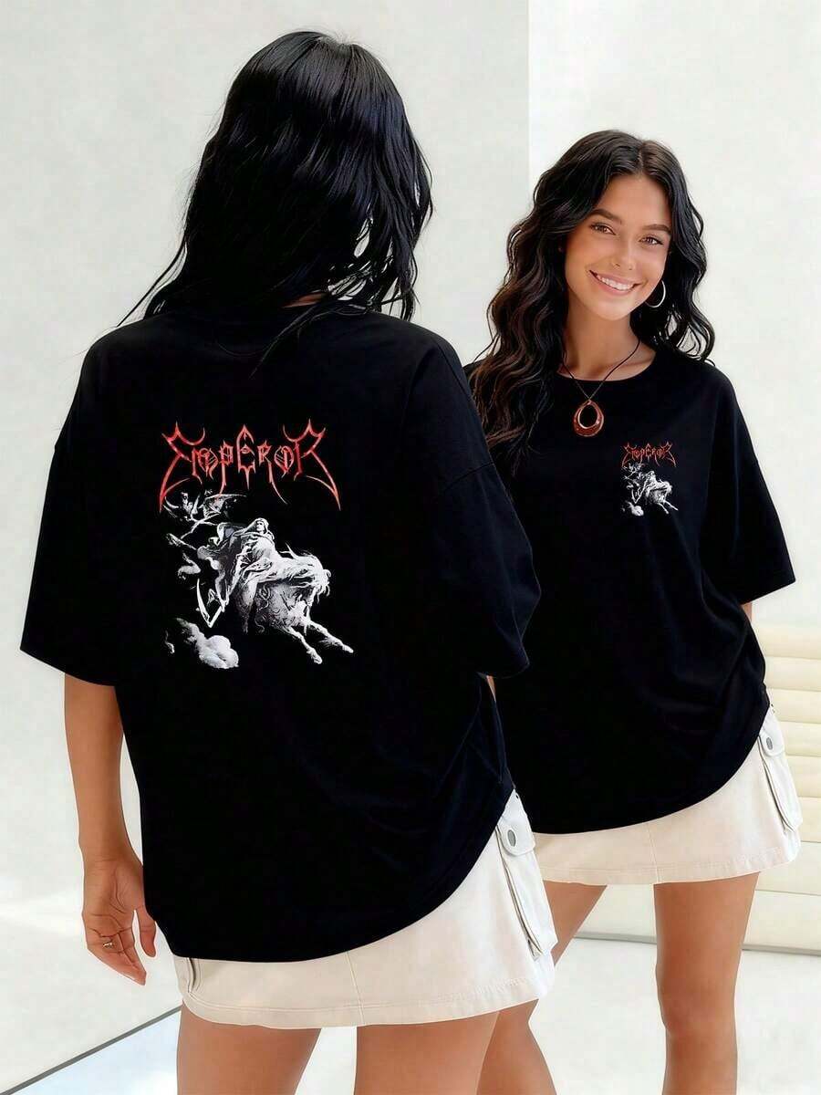 Jinetes fantasmales con guadañas cabalgando entre nubes simbolizando el poder oscuro y la fuerza imparable camiseta para mujer 100% algodónSuitable for spring, summer and autumn - Negro - Ver 1