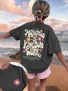 1 pieza Camiseta de manga corta con cuello redondo y estampado floral y de letras en inglés, ropa de verano casual para estudiantes jóvenes - Gris Oscuro - Ver 1