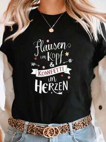 Suave, transpirable y ligera para comodidad durante todo el día. Camiseta con estampado de letras "Flausen Im Kopf", manga corta, cuello redondo, estilo casual para verano y primavera, ropa de mujer. Cuello redondo clásico con un corte relajado que favorece todas las formas del cuerpo y es fácil de combinar con jeans, shorts y leggings. - Negro - Ver 3