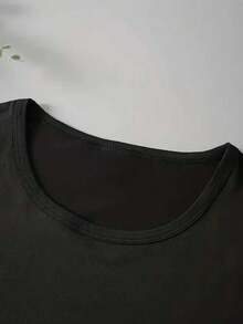 Camiseta de algodón puro con estampado de calavera con cerezas, camiseta deportiva negra de manga corta y cuello redondo, ropa de mujer de talla grande, ropa casual moderna y versátil, lavable a máquina, adecuada para uso diario. - Negro - Ver 3