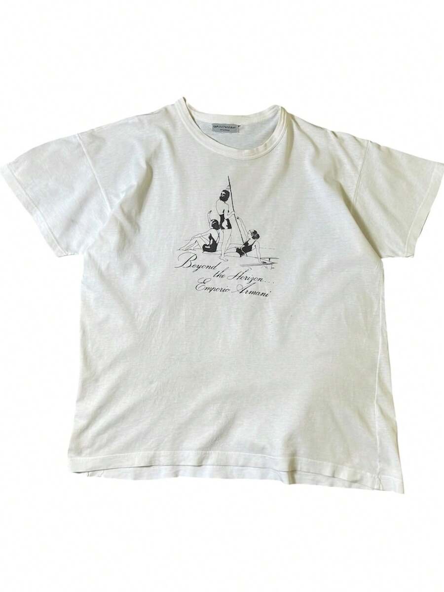 Vintage Graphic Tee - Negro - Ver 1