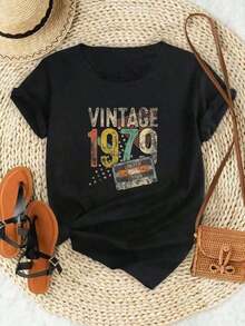 Ropa Curvy En Oferta Y  Camiseta De Mujer Moderna, Informal, Para Fiestas Y Para Estar En Casa, 100% AlgodóN, Corte Holgado. 1PscVintage 1979 Camiseta de Cuello Redondo para Mujer, Diseño Retro de Cinta de Cassette, Top Casual de Verano para Mujer, Estilo Nostálgico de los 70, Camiseta Gráfica 100% Algodón, Camisetas para Mujer Y2K - Negro - Ver 2