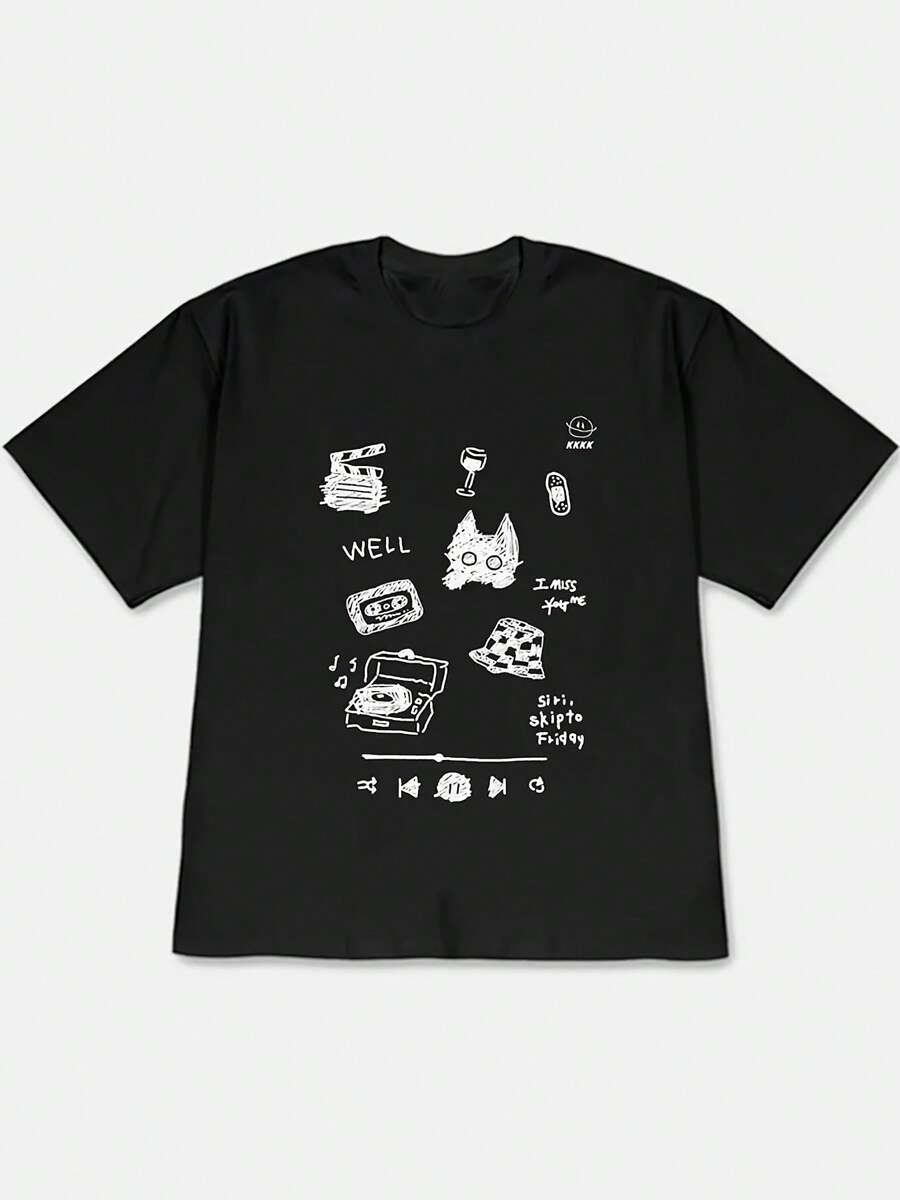 Camiseta de manga corta con hombros caídos, nueva colección Primavera/Verano 2026, que presenta ilustraciones dibujadas a mano de una pizarra, una copa de vino, una tira adhesiva, un gato negro, una cinta de casete, un tocadiscos de vinilo y un sombrero a cuadros, combinadas con texto en inglés, íconos de control de reproducción y el logotipo "KKKK".Camiseta de manga corta con un estilo peculiar dibujado a mano al estilo japonés, cómoda y agradable al tacto, adecuada para salidas diarias para los fans del estilo peculiar dibujado a mano japonés.camisas de mujer sudaderas para mujer sueter blusa casual mujer verano vestidos de graduación - Negro - Ver 1