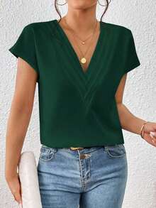 Blusa de mangas de murciélago sólidas, cuello en V, blusas de manga corta - Verde Oscuro - Ver 1