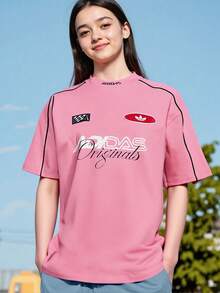adidas originals  GFX T-SHIRT 時尚舒適運動短袖落肩袖T卹 女款KG6679 - 粉色 - 查看 1