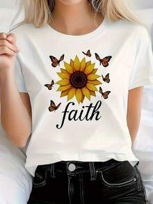 Camiseta vintage para mujer con estampado de girasol y mariposa, con texto inspirador sobre la fe - Camiseta casual de manga corta y cuello redondo de corte holgado - Ropa de fe cristiana, adecuada para eventos religiosos y uso diario - Lavable a máquina, cómoda para todas las estaciones - Regalo recomendado para el Día de la Madre - Diseño de patrón geométrico que incorpora elementos de girasol y mariposa - Corte holgado, estilo versátil - Ropa con temática de fe para mujer para uso diario. - Blanco - Ver 1