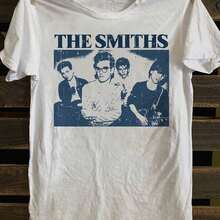 Cómodo [Camiseta Vintage de los Smiths] Camiseta de hombre de los Smiths, 100% algodón suave, de inspiración vintage, casual y versátil, con diseño de póster de la banda de punk rock, manga corta, lavable a máquina, blanco clásico, playeras de mujer algodon, blusa casual mujer,  mujer - Negro - Ver 1