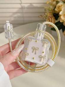 Bộ sạc cao cấp mạ vàng bóng bẩy với nơ và ngọc trai, công suất 20W/18W, kèm bảo vệ cáp sạc và nắp đậy đầu sạc, tương thích với iPhone. - Vàng - Xem 5