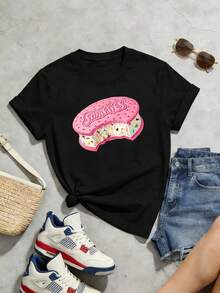Camiseta de manga corta con cuello redondo suave y casual para mujer, el estampado gráfico de sándwich de helado Smarties es perfecto para los amantes de la comida en primavera y verano. Negro. - Negro - Ver 5
