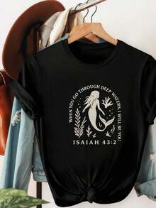 Camiseta Relajada para Mujer con Estampado de Sirena y Plantas Marinas y Versículo Bíblico Isaías 42:5 - Negra con Patrón Blanco, Top Casual de Manga Corta y Cuello Redondo, Ajuste Holgado y Cómodo, Camiseta Deportiva de Algodón - Negro - Ver 6