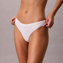 Calvin Klein Ideal Cotton Thong Underwear  Women  Panties QD5124 - 白色 - 查看 1