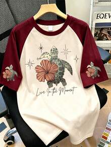 海龜印花圓領落肩袖T恤，休閒極簡風大尺碼女款夏季上衣，袖口印花短袖，適合日常穿著、海邊度假、外出、旅行、派對 - 彩色 - 查看 2