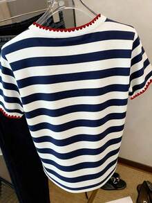 Camiseta de mujer con cuello redondo, estampado de corazones y lunares, y bloques de color - Blanco 3 - Ver 2