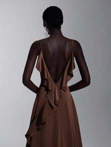 Elegante y Lujoso Vestido de Dama de Honor sin Espalda con Volantes - Café integral - Ver 4
