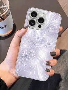 1 pieza Funda de teléfono con diseño de mariposa y flor plateada, con pintura en aerosol rosa metálico en los lados, textura mate en los lados, parte posterior de vidrio de alta definición, protección precisa del orificio de la cámara, compatible con Apple 16 Pro Max/16 Plus/16 Pro/16/11/11 Pro/11 Pro Max/12/12 Pro/12 Pro Max/13/13 Pro/13 Pro Max/14/14 Plus/14 Pro/14 Pro Max/15/15 Plus/15 Pro/15 Pro Max/7/8 Plus/XR/XS Max/X, adecuado para mujeres, regalo para familiares, amigos, pareja - Plateado - Ver 6