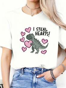Women's Y2K Style Valentine's Day T-Shirt With Dinosaur And Pink Heart Design "I Steal Hearts" - Gold Aesthetic, Layered Collar, Denim Top, Festive Outfit, Casual Short Sleeve Crew Neck H-Cut T-Shirt. - 白色 - 查看 1
