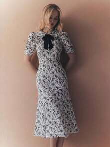 Retro Print A-Line Dress With Short Sleeves, Elegant Summer Style 2026 - White - View 9