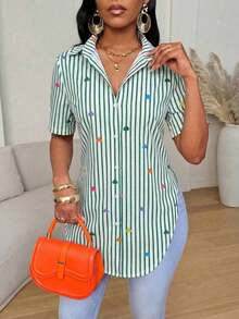 Camisa de mujer de manga corta, ajuste ceñido, con dobladillo curvo dividido, unicolor minimalista, para uso diario y casual en verano - Multicolor - Ver 6